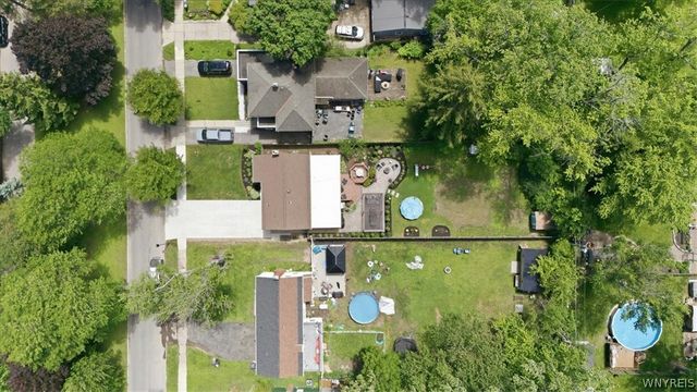 229 Roycroft Boulevard, Amherst, NY 14226