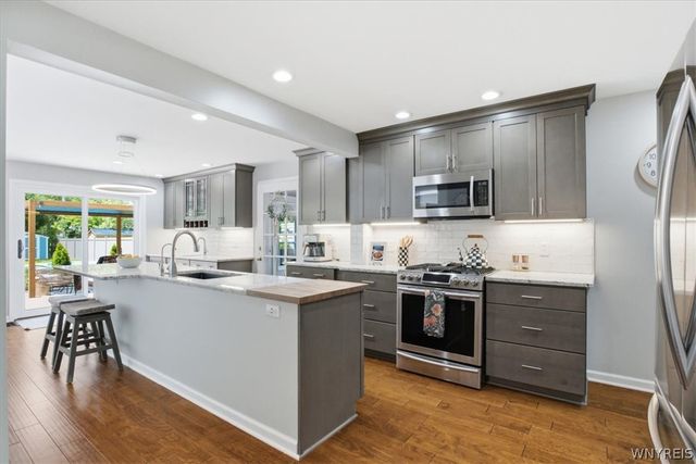 229 Roycroft Boulevard, Amherst, NY 14226