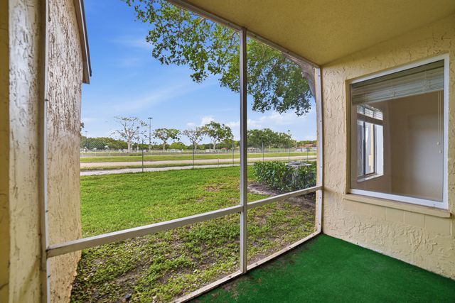 1041 Coral Club Drive 1041, Coral Springs, FL 33071