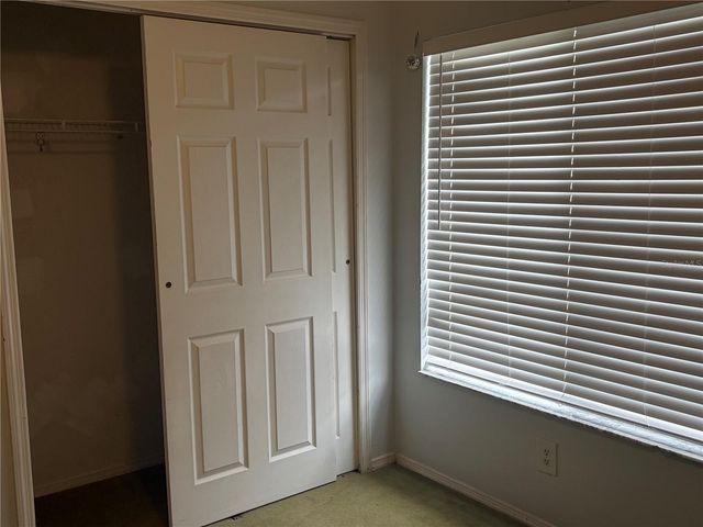31 LAKEPOINTE CIRCLE, Kissimmee, FL 34743