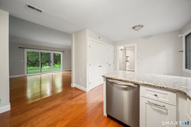 486 Heritage Village B, Southbury, CT 06488