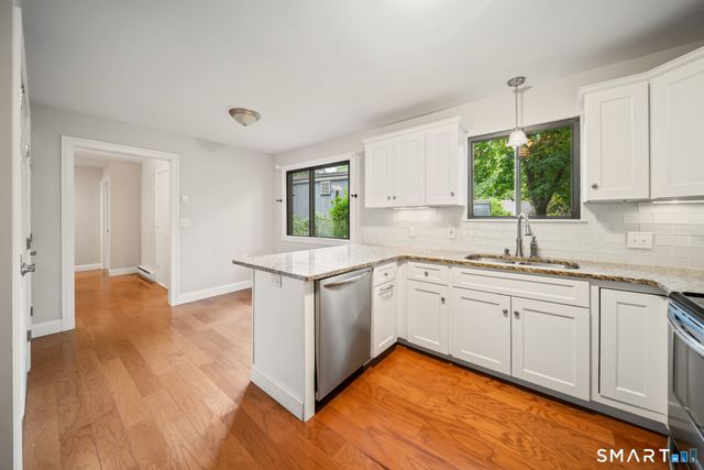 486 Heritage Village B, Southbury, CT 06488