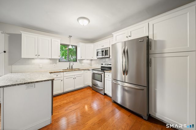 486 Heritage Village B, Southbury, CT 06488