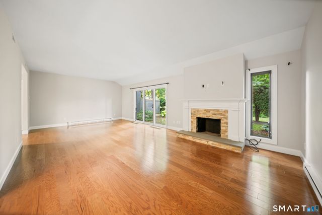 486 Heritage Village B, Southbury, CT 06488
