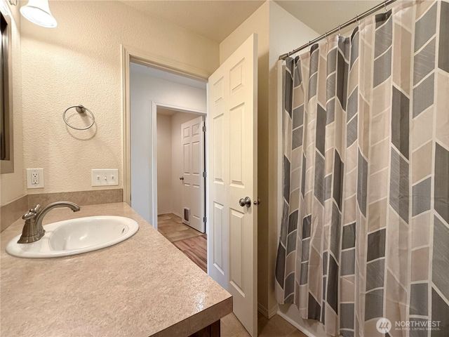 709 Paintbrush Lane, Omak, WA 98841