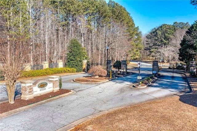 170 Longcreek Drive, Fayetteville, GA 30214