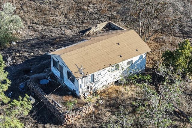 17751 Lake Mathews, Perris, CA 92570