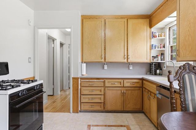 415 E Atlee Street, Stockton, CA 95204