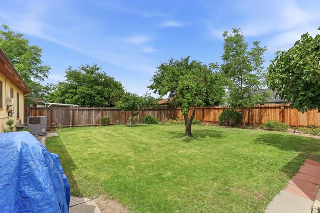 415 E Atlee Street, Stockton, CA 95204