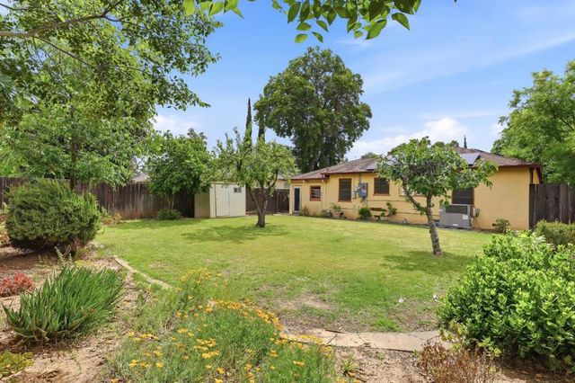 415 E Atlee Street, Stockton, CA 95204