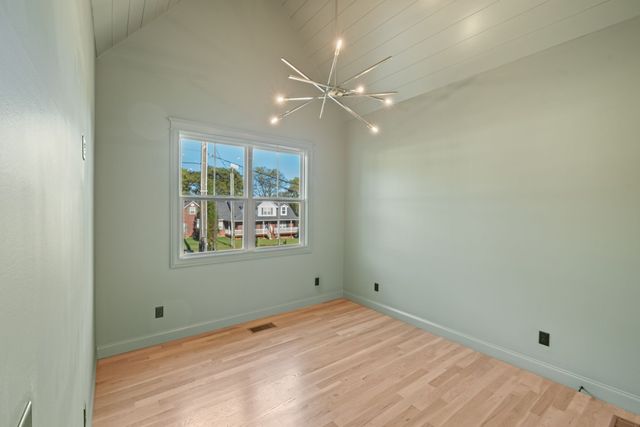 216 Disspayne Dr, Nashville, TN 37214