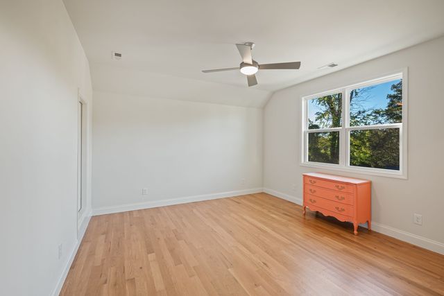 216 Disspayne Dr, Nashville, TN 37214