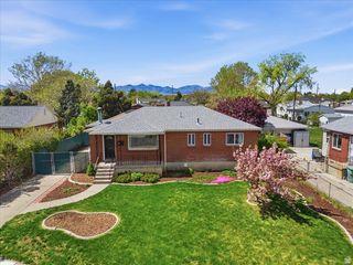 5972 S LA SALLE DR, Murray, UT 84123