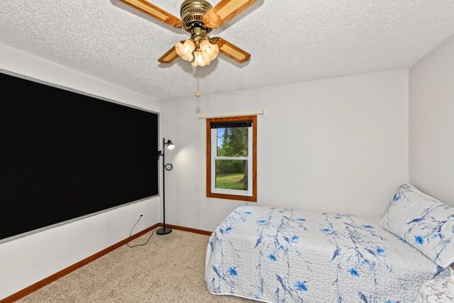 W188N9690 Orchard DRIVE, Germantown, WI 53022