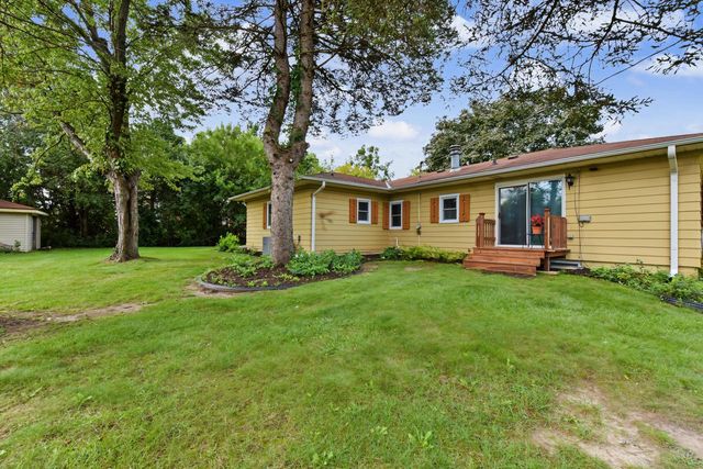 W188N9690 Orchard DRIVE, Germantown, WI 53022