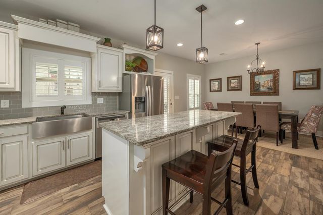 153 Lee Road 2207, Salem, AL 36874