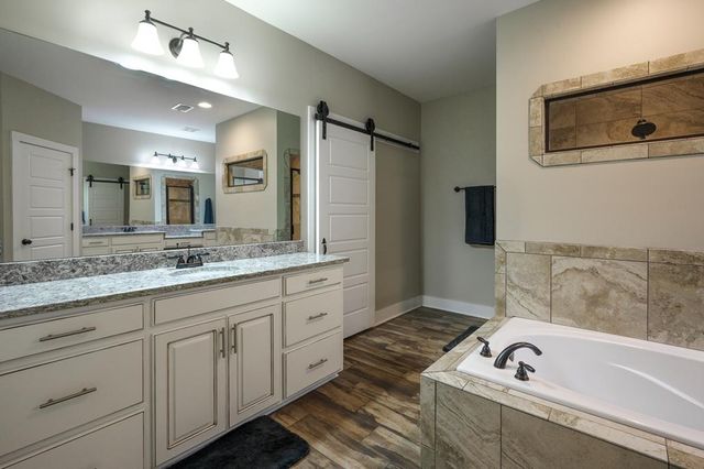 153 Lee Road 2207, Salem, AL 36874