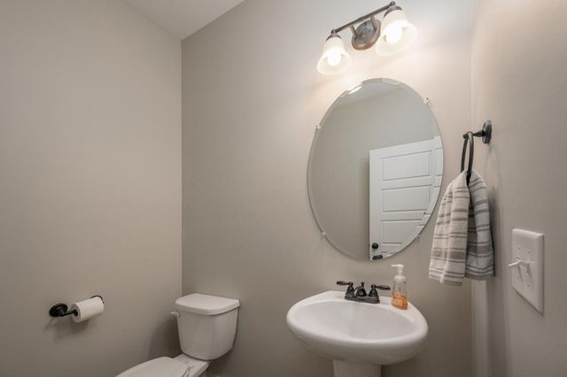 153 Lee Road 2207, Salem, AL 36874