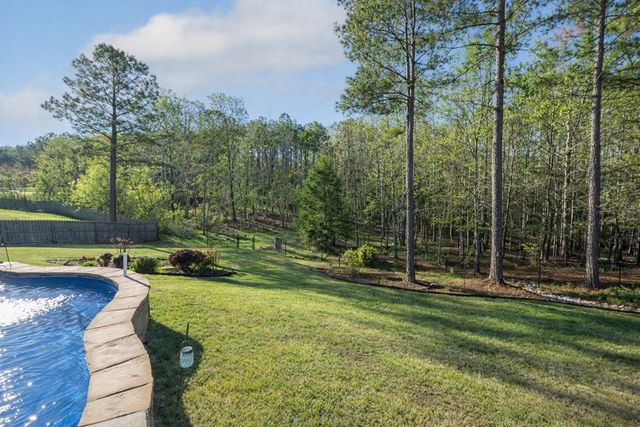 153 Lee Road 2207, Salem, AL 36874