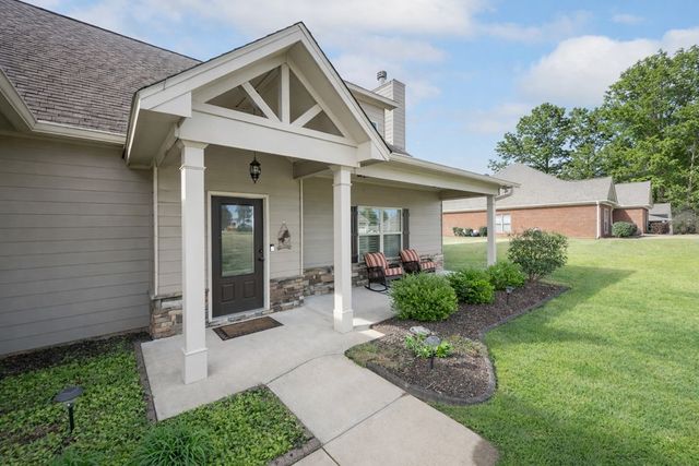 153 Lee Road 2207, Salem, AL 36874