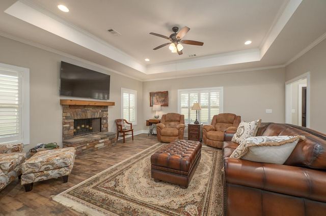 153 Lee Road 2207, Salem, AL 36874