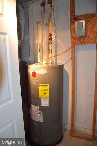 204 POPLAR SPRING RD, Rockville, MD 20850