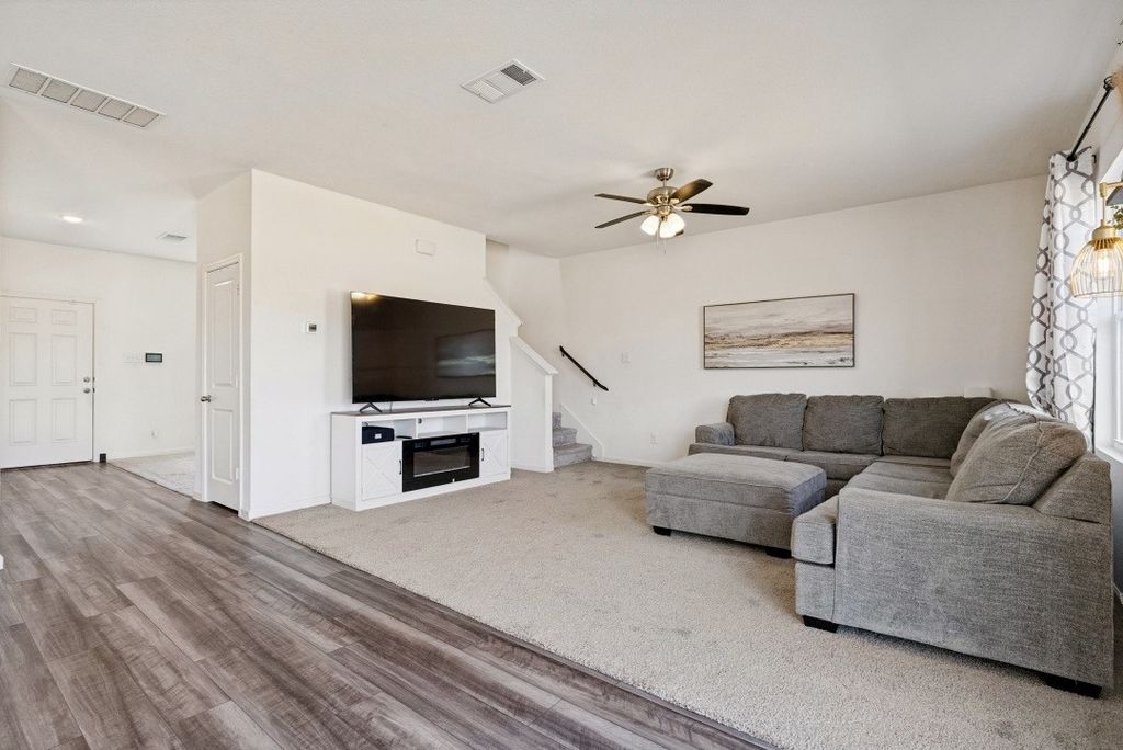 12 Cherryridge Drive, Edgecliff Village, TX 76134 — photo 5