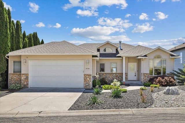 8710 E Sugar Pine Ln, Spokane, WA 99217