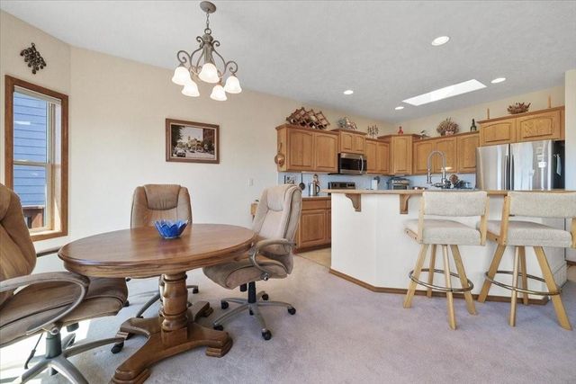 8710 E Sugar Pine Ln, Spokane, WA 99217