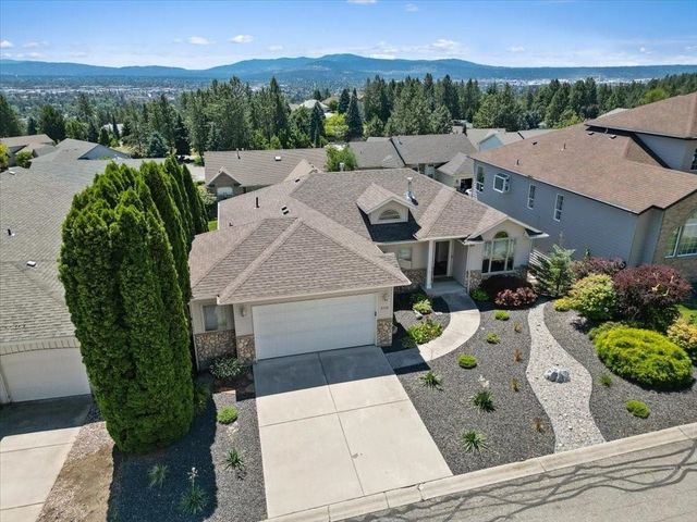 8710 E Sugar Pine Ln, Spokane, WA 99217