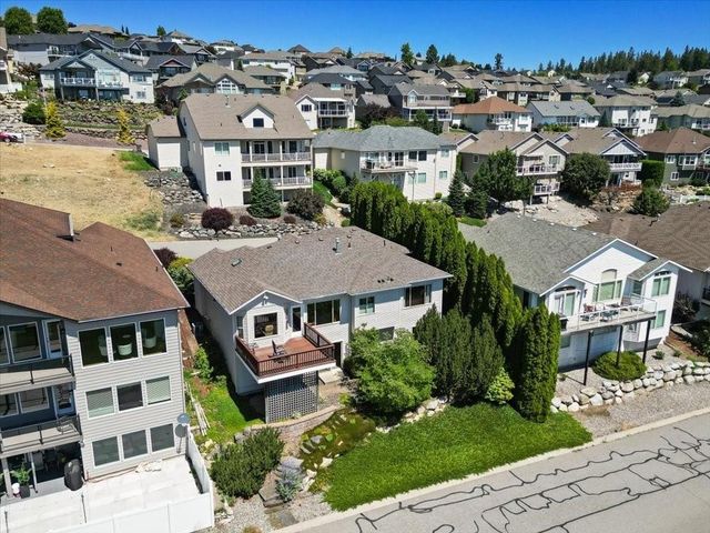 8710 E Sugar Pine Ln, Spokane, WA 99217