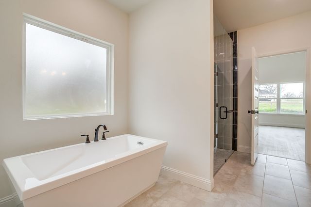 6705 Westover Drive, Granbury, TX 76049