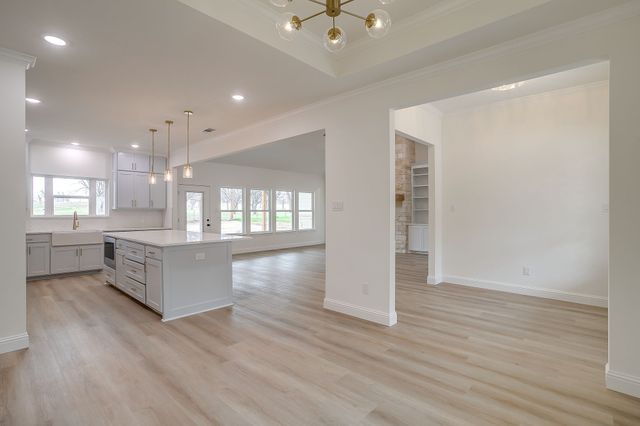 6705 Westover Drive, Granbury, TX 76049