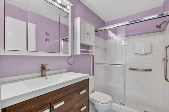 18565 Cherborg Dr 18565, Boca Raton, FL 33496