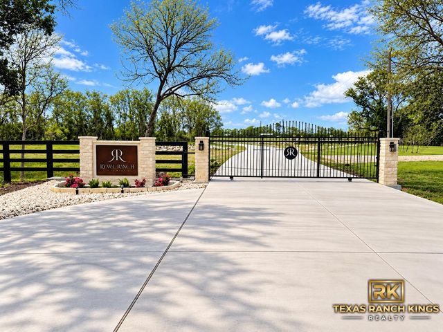 1719 Rymal Ranch Rd, Algoa, TX 77511