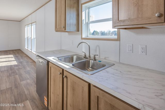 30 Butler Lakes Lane, Clinton, NC 28328