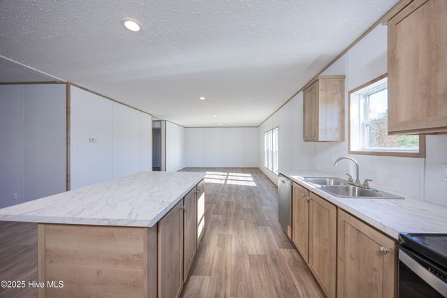 30 Butler Lakes Lane, Clinton, NC 28328