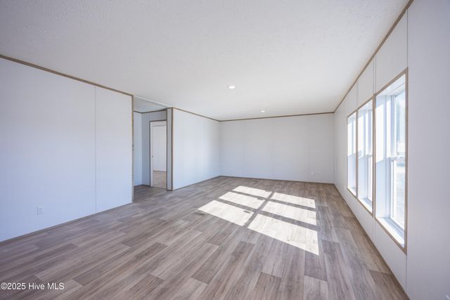 30 Butler Lakes Lane, Clinton, NC 28328