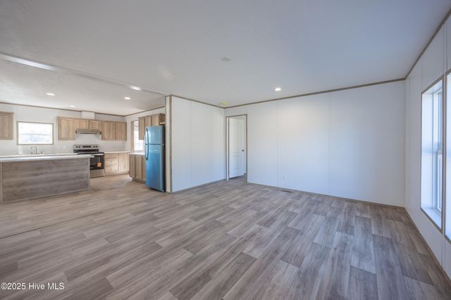 30 Butler Lakes Lane, Clinton, NC 28328