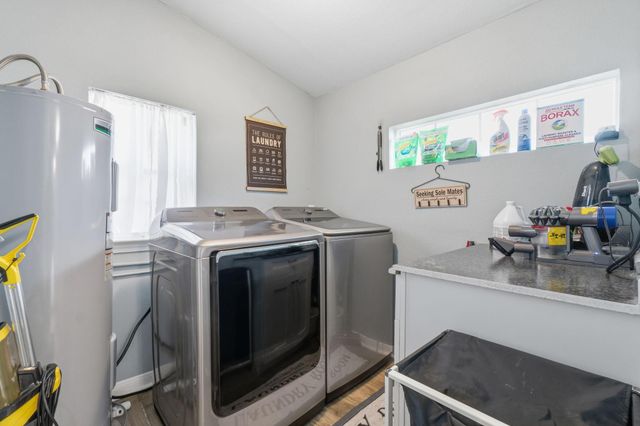 192 Miller Road, Livingston, TX 77351