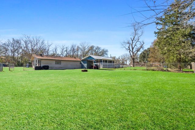 192 Miller Road, Livingston, TX 77351