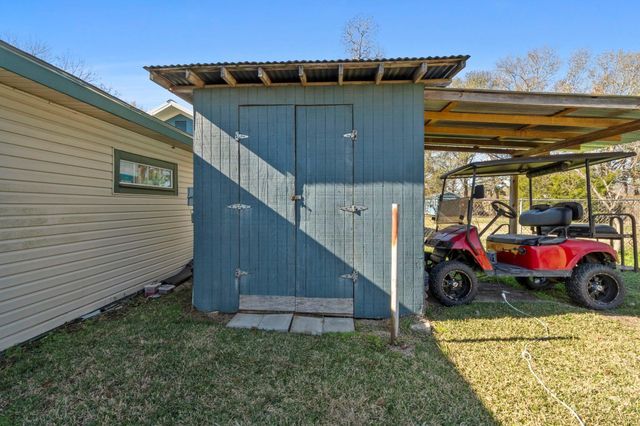 192 Miller Road, Livingston, TX 77351