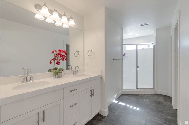 4633 E GOLDEN HILLS LOOP, Eagle Mountain, UT 84005