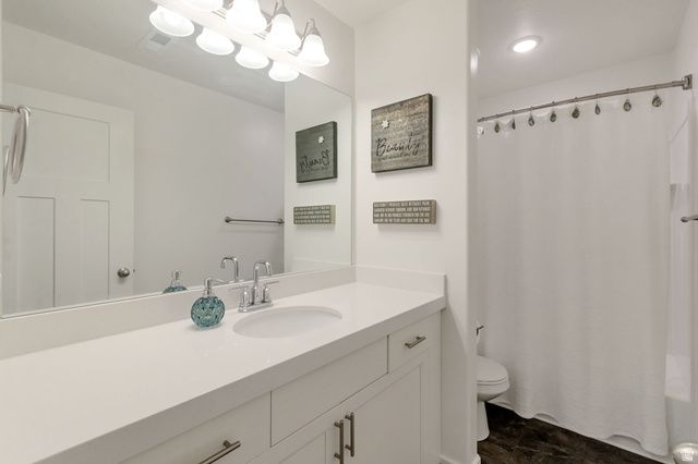 4633 E GOLDEN HILLS LOOP, Eagle Mountain, UT 84005