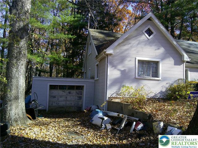 414 Turkey Ridge Road, Upper Mt Bethel Twp, PA 18343