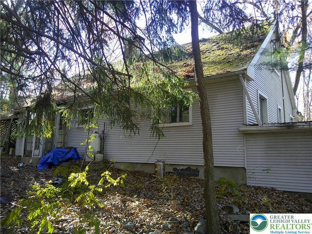 414 Turkey Ridge Road, Upper Mt Bethel Twp, PA 18343