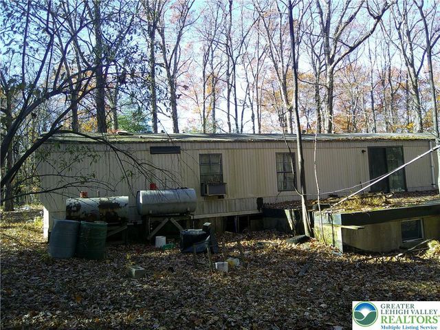 414 Turkey Ridge Road, Upper Mt Bethel Twp, PA 18343