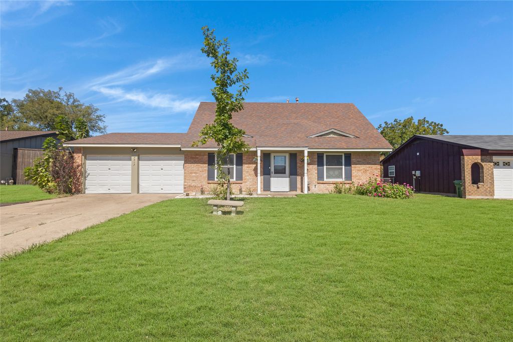 7917 Donegal Lane, North Richland Hills, TX 76180 — photo 4
