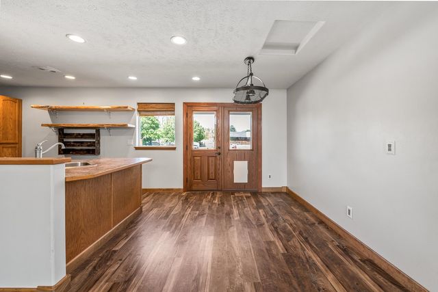 9815 E Springfield Ln, Spokane Valley, WA 99206