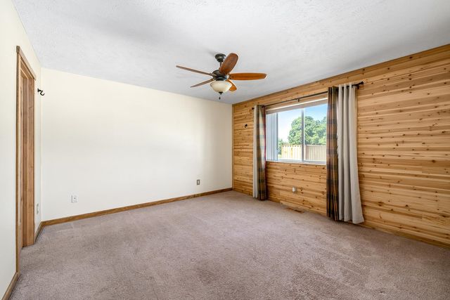 9815 E Springfield Ln, Spokane Valley, WA 99206